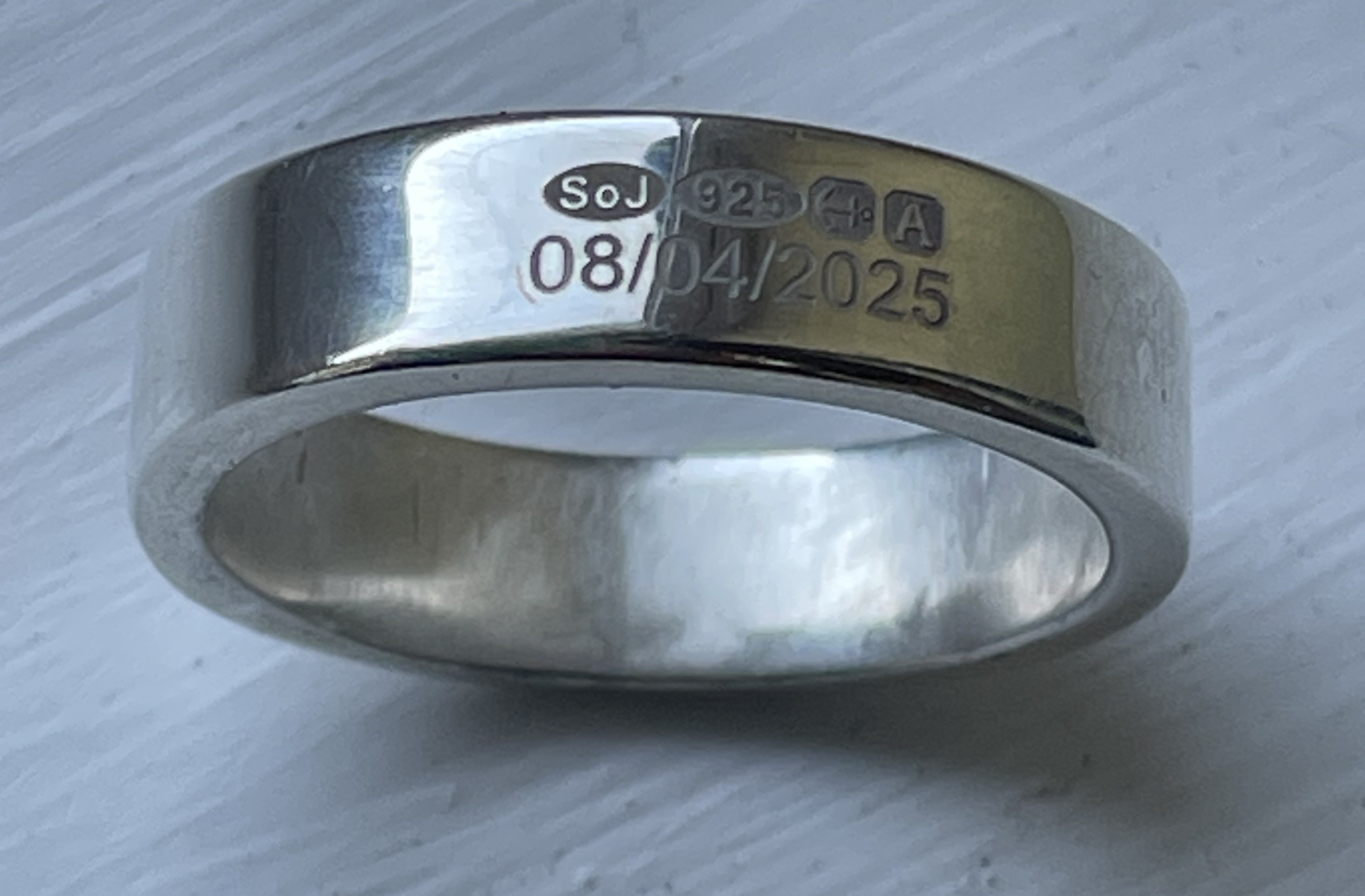 A ring was made by the Jurors and Hosts, which was then hallmarked at Birmingham Assay Office the following day during the tour.
